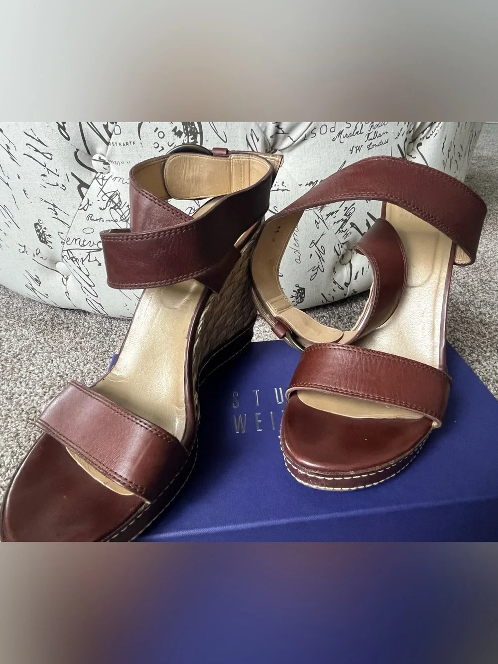Stuart Weitzman Cognac Brown Leather Espadrille Wedge Sandals. Size 11 - Picture 10 of 16